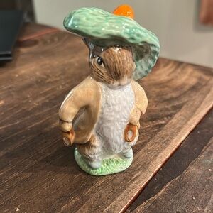 Vintage Beatrix Potter's Benjamin Bunny‎ Figurine Beswick England